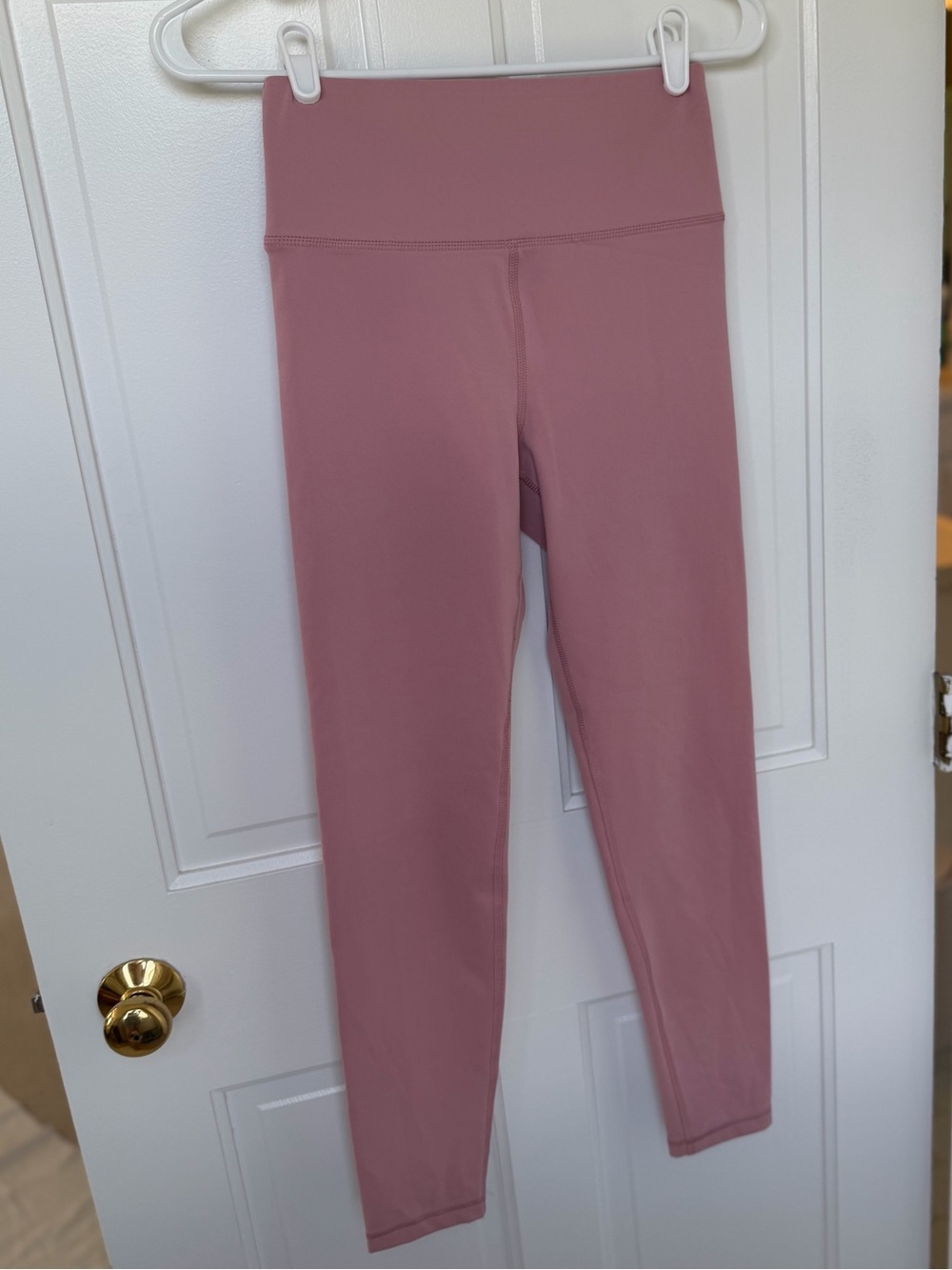 American Eagle OFFLINE High Rise Pink Active Leggings Size Small